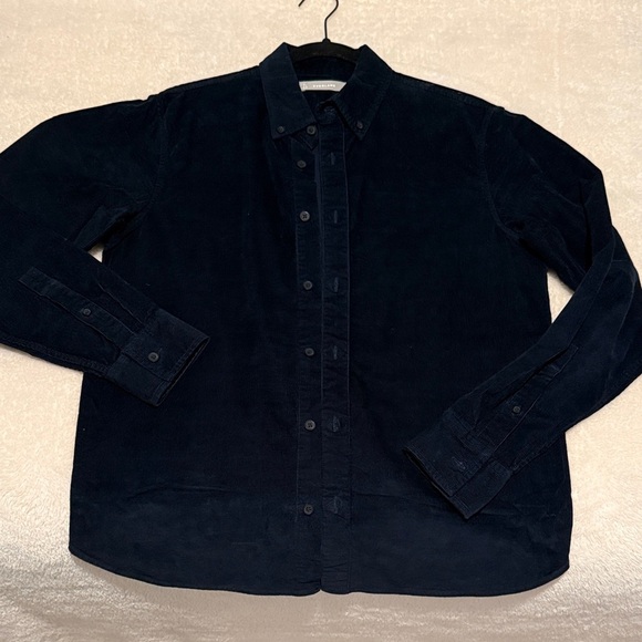 Everlane Men's Casual Button Down Shirt - Navy - Picture 2 of 5